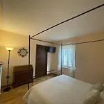 Charming Independent House In Center, Free Parking Nearby 斯佩洛