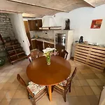 度假居 Charming Independent House In Center, Free Parking Nearby *