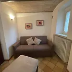 度假居 Charming Independent House In Center, Free Parking Nearby *