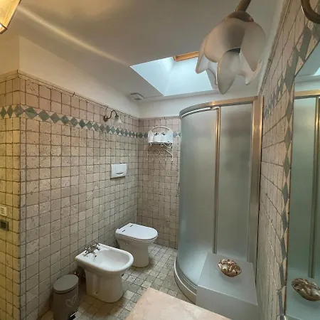 Charming Independent House In Center, Free Parking Nearby