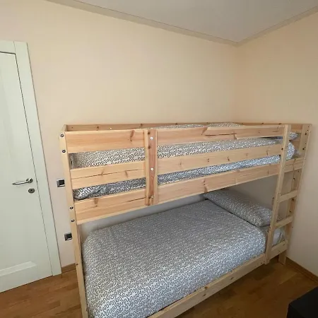 Charming Independent House In Center, Free Parking Nearby Holiday home