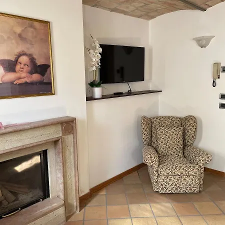 Charming Independent House In Center, Free Parking Nearby Сasa de vacaciones *