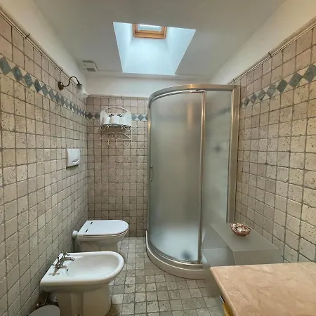 Charming Independent House In Center, Free Parking Nearby