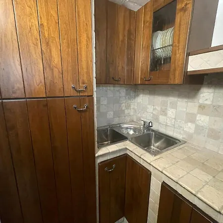 Charming Independent House In Center, Free Parking Nearby Dom wakacyjny *