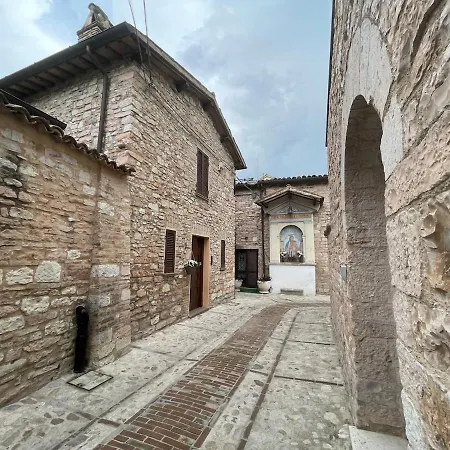 Holiday home Charming Independent House In Center, Free Parking Nearby Spello